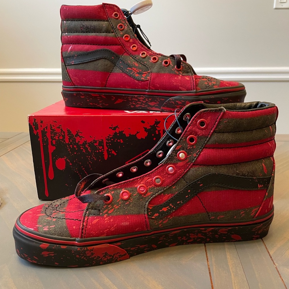 New in Box Vans Sk8 High Tops Nightmare on Elm Street